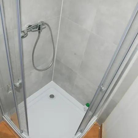 Economic Mandala Apartment Poznan