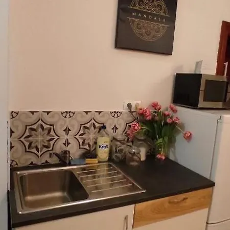 Apartment Economic Mandala